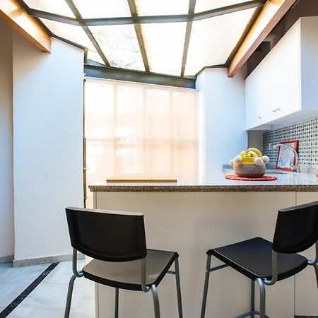 Divi Apartaments Centro Sevilla Luaran gambar