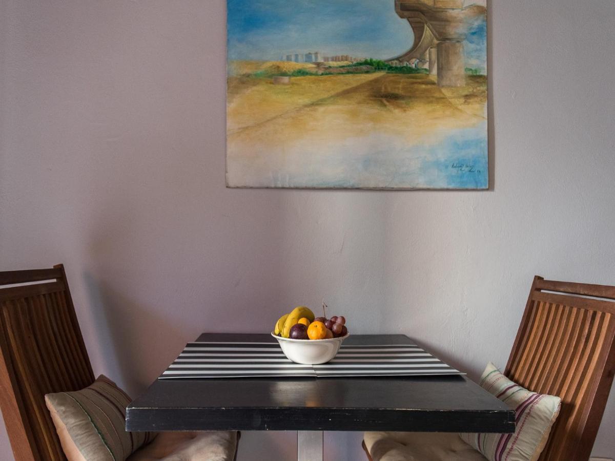 Divi Apartaments Centro Sevilla Luaran gambar