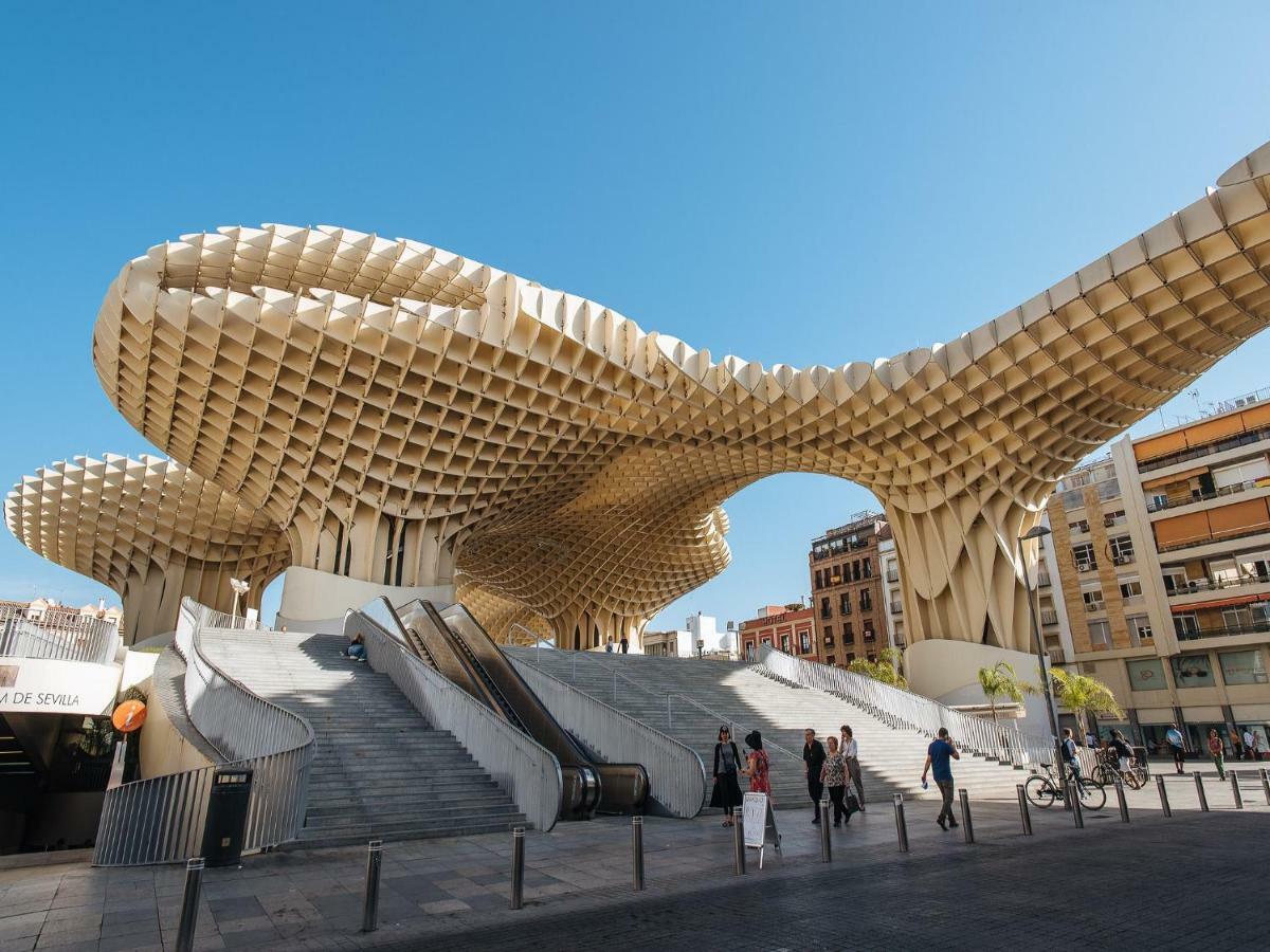 Divi Apartaments Centro Sevilla Luaran gambar