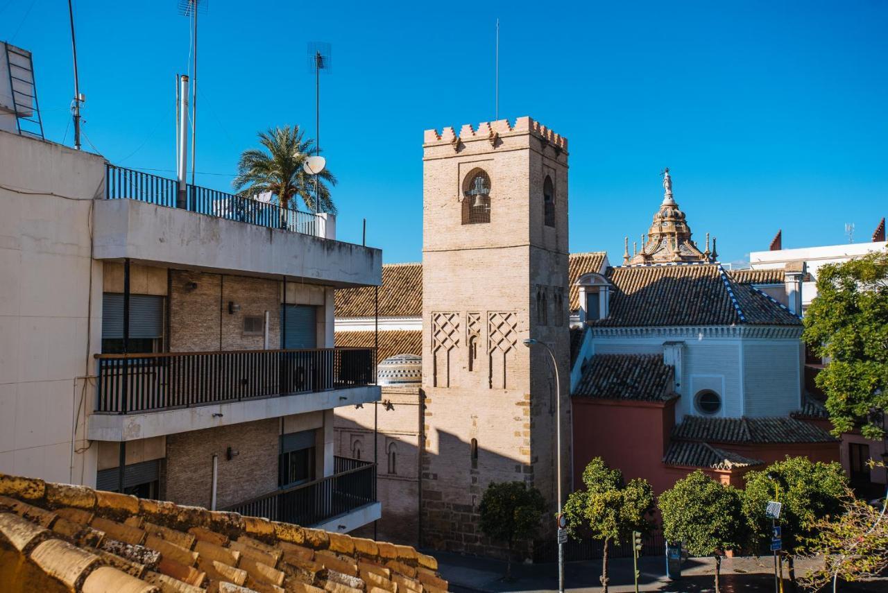 Divi Apartaments Centro Sevilla Luaran gambar