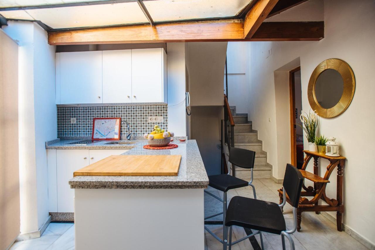 Divi Apartaments Centro Sevilla Luaran gambar